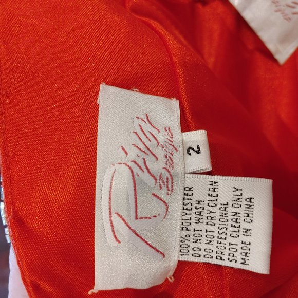 Red Prom/Formal Dress with Interlocking Neckline and Deep V - Picture 12 of 12